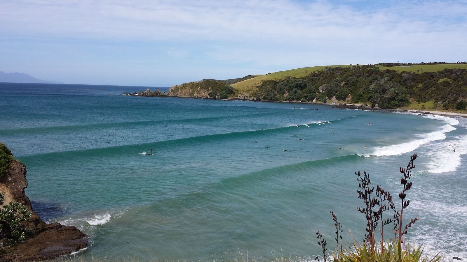 Tawharanui surf spot