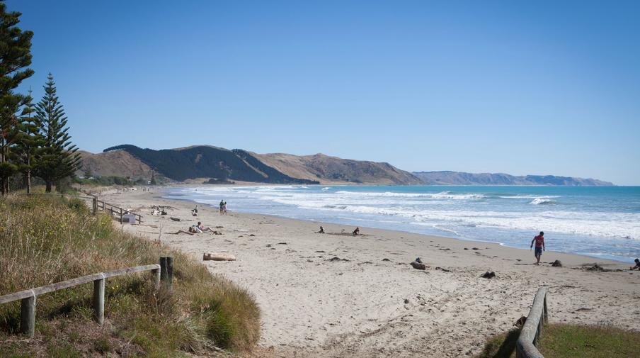 Waimārama surf, Waimārama surf spot, Hawke's Bay, New Zealand.